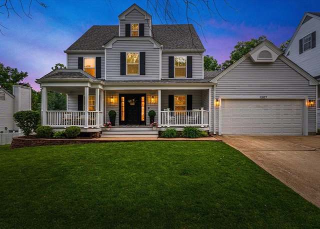 Property at 1307 Red Oak Plantation Dr, Ballwin, MO 63021, 5 beds, 5.5 baths
