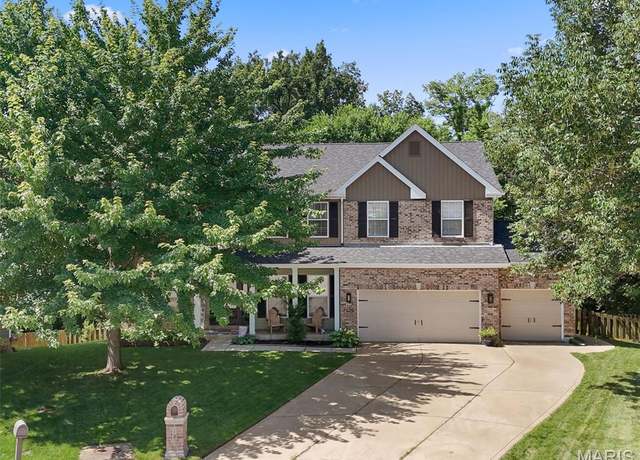 Property at 10 Renaud Pass, O'fallon, MO 63366, 4 beds, 3.5 baths