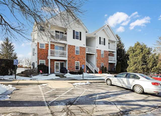 Property at 1249 Woodland Point Dr Unit E, St Louis, MO 63146, 2 beds, 2 baths