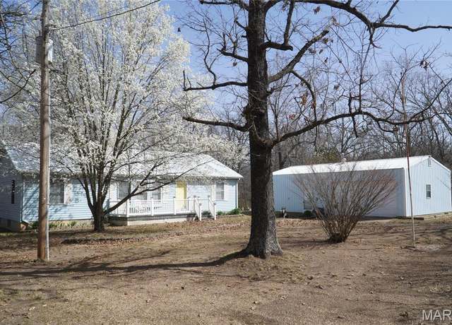 Property at 13755 Golden View Ln, Lebanon, MO 65536, 3 beds, 2 baths