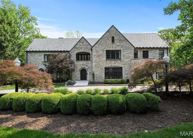 Property at 33 Dromara Rd, Ladue, MO 63124, 6 beds, 7 baths