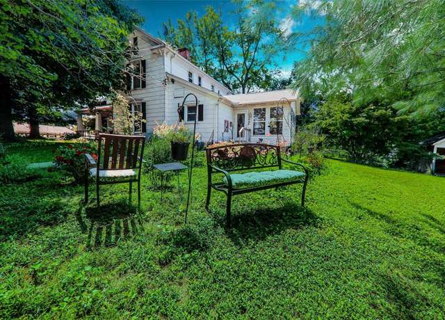 Property at 6509 Old Collinsville Rd, Fairview Heights, IL 62208, 4 beds, 2 baths