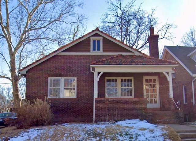 Property at 7312 Flora Ave, Maplewood, MO 63143, 2 beds, 1 bath