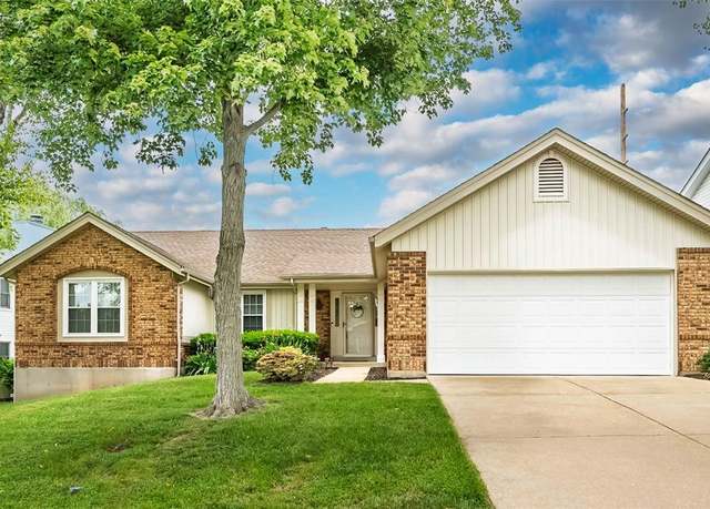 Property at 864 Westbrooke Meadows Ct, Ballwin, MO 63021, 3 beds, 2 baths