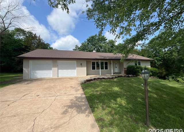 Property at 404 Glen Echo Dr, De Soto, MO 63020, 3 beds, 1.5 baths
