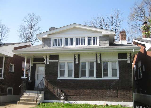 Property at 6272 Cabanne Ave, St Louis, MO 63130, 2 beds, 1 bath