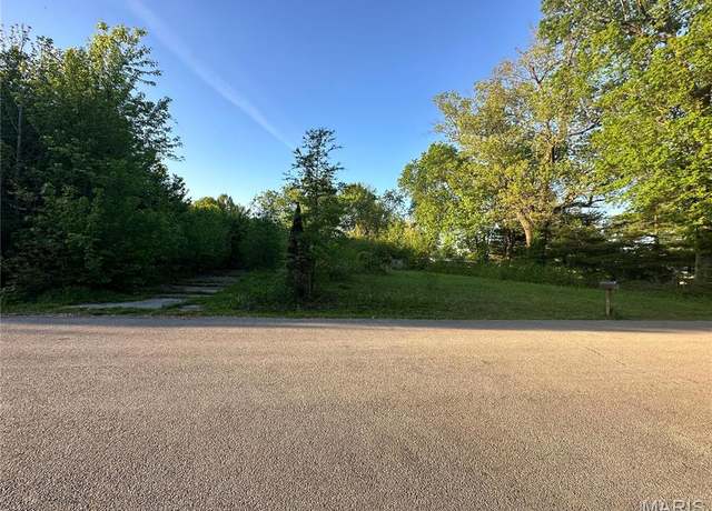 Property at 229 Kathy Ln, Poplar Bluff, MO 63901