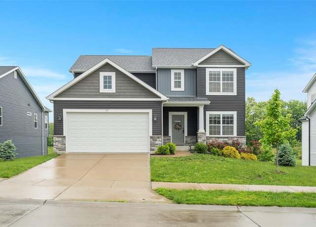 Property at 207 Still Creek Dr, Lake St Louis, MO 63367, 4 beds, 2.5 baths