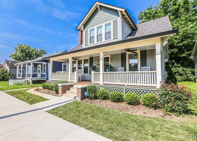 Property at 201 S Columbus St, Pacific, MO 63069, 4 beds, 2 baths