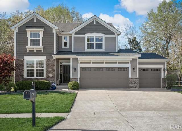 Property at 1250 Peruque Ridge Dr, Wentzville, MO 63385, 4 beds, 2.5 baths