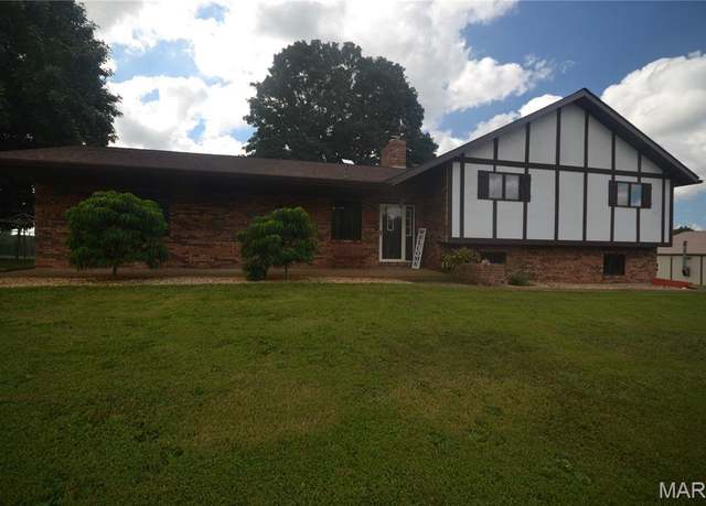 Property at 2606 Imbs Station Rd Rd, Millstadt, IL 62260, 3 beds, 2 baths