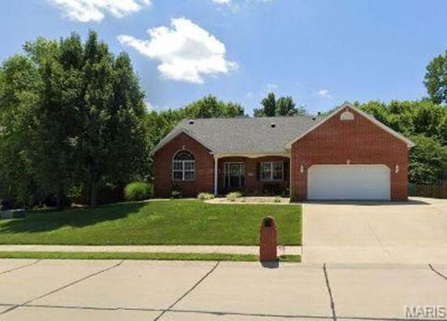 Property at 405 Fairwood Hills Rd, O'fallon, IL 62269, 4 beds, 3.5 baths