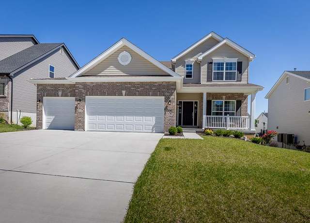 Property at 1051 Miremont Dr, Manchester, MO 63011, 5 beds, 3.5 baths