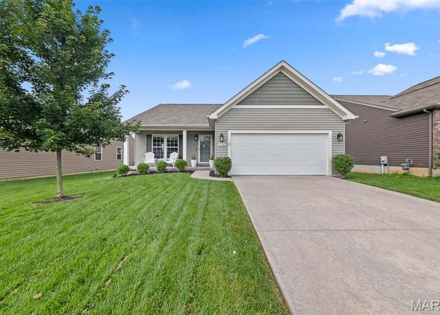 Property at 220 Barrington Ridge Ln, Wentzville, MO 63385, 4 beds, 3 baths