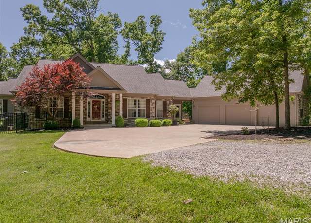 Property at 2216 N Konstanz Dr, Innsbrook, MO 63390, 4 beds, 3 baths