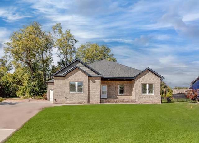 Property at 513 Ingleside Ln, O'fallon, IL 62269, 4 beds, 3 baths