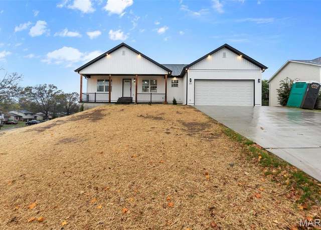Property at 601 Charles St, Cape Girardeau, MO 63701, 3 beds, 2 baths