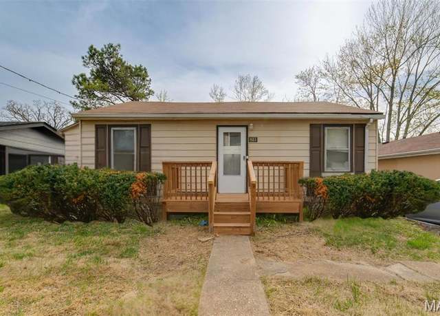 Property at 811 Marvin Ave, St Louis, MO 63135, 2 beds, 1 bath