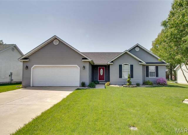 Property at 610 Cross Winds Ct, Jerseyville, IL 62052, 3 beds, 2 baths