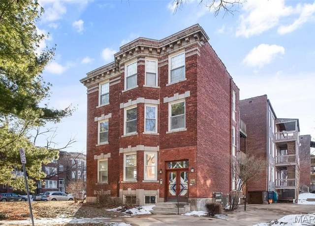 Property at 5900 Nina Pl #1, St Louis, MO 63112, 2 beds, 2 baths