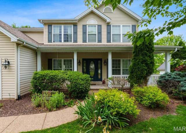 Property at 15 Savannah Hill Dr, St Peters, MO 63376, 4 beds, 3.5 baths