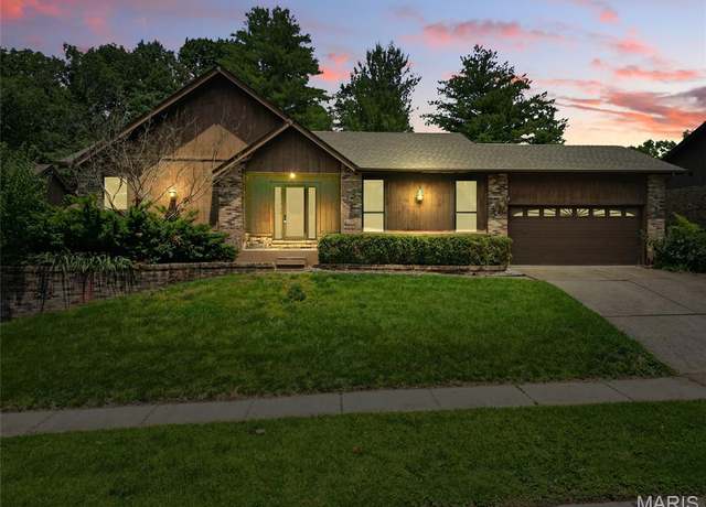 Property at 4627 Misty Trail Ln, St Louis, MO 63128, 3 beds, 3 baths