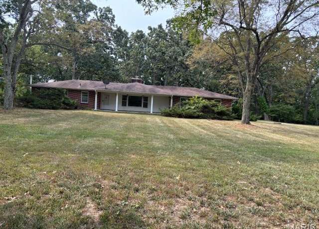 Property at 12100 State Route F, Rolla, MO 65401, 5 beds, 2 baths