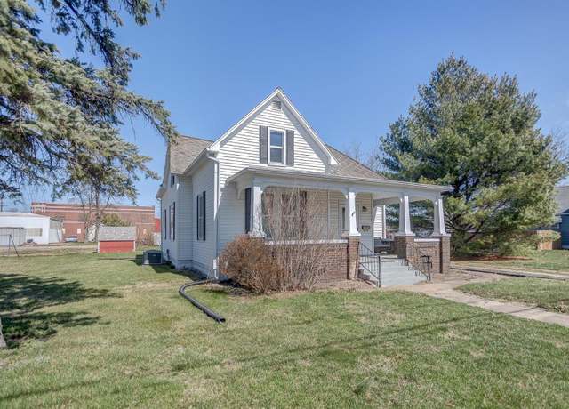 Property at 219 W Mill St, Staunton, IL 62088, 2 beds, 1 bath
