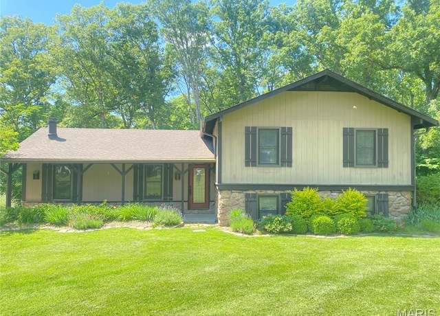 Property at 3019 Cedar Ridge Ln, Waterloo, IL 62298, 3 beds, 3 baths