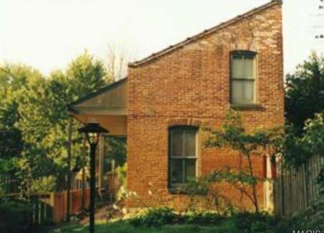 Property at 1014 Geyer Ave, St Louis, MO 63104, 1 bed, 1 bath