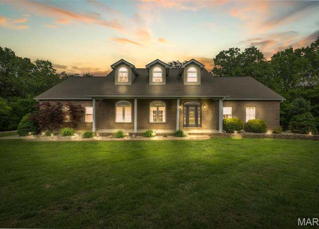 Property at 143 Big River Dr, Bonne Terre, MO 63628, 5 beds, 3.5 baths