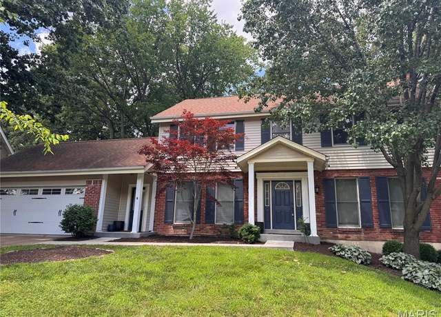 Property at 15495 Long Castle Forest Ct, MO 63017, 4 beds, 2.5 baths