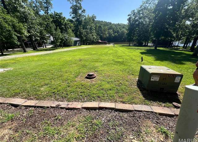 Property at 1055 Erie Trail Dr, Perryville, MO 63775