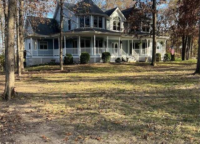 Property at 2932 Eagle Pointe Dr, Wentzville, MO 63385, 5 beds, 4 baths