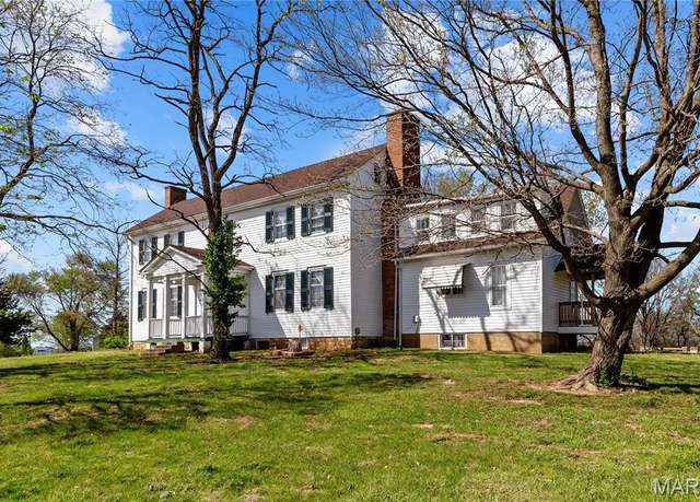 Property at 783 Homestead Ln, Villa Ridge, MO 63089, 5 beds, 2.5 baths