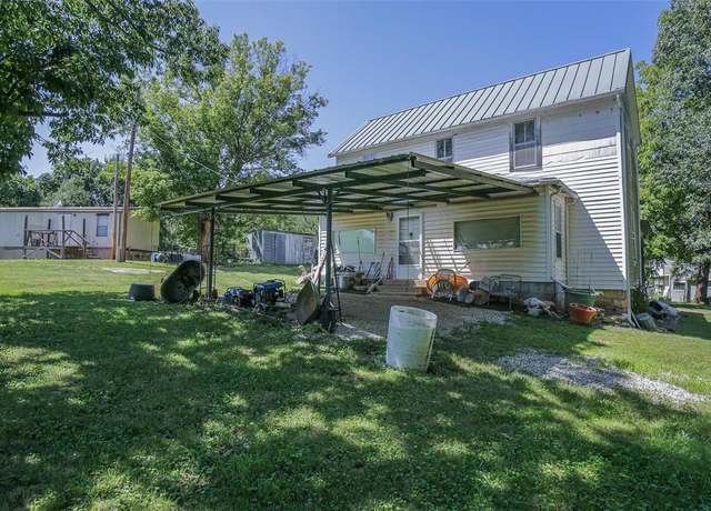 Property at 3340 Stone House Rd, De Soto, MO 63020, 4 beds, 1 bath