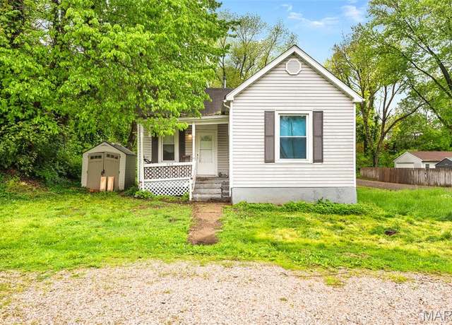 Property at 717 N Morrison Ave, Collinsville, IL 62234, 1 bed, 1 bath