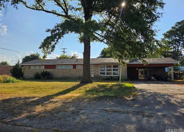 Property at 409 Teaco Rd, Kennett, MO 63857, 4 beds, 3 baths
