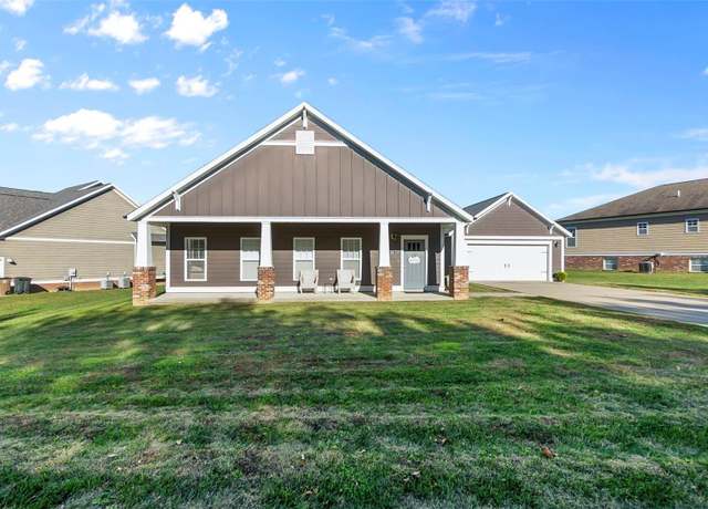 Property at 630 Cloverdale Ranch Rd, Cape Girardeau, MO 63701, 3 beds, 2 baths