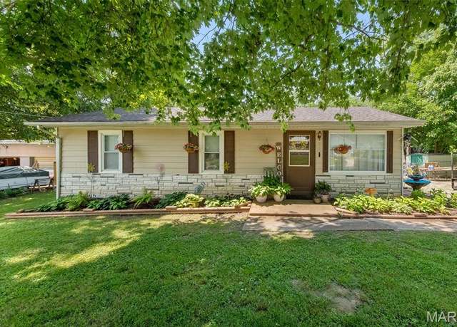Property at 22 Donna Dr, Hillsboro, MO 63050, 3 beds, 1 bath