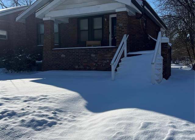 Property at 701 Pemberton Pl, St Louis, MO 63135, 3 beds, 1 bath