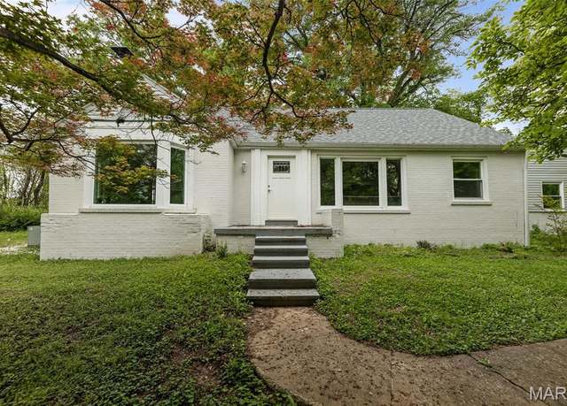 Property at 791 Briar Hill Rd, Belleville, IL 62223, 4 beds, 2 baths