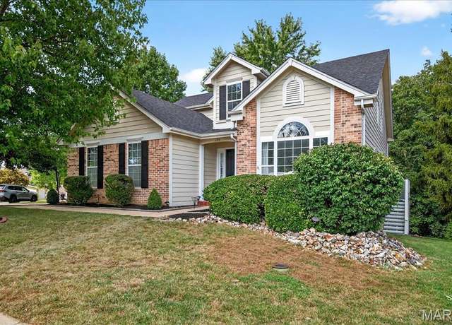 Property at 295 Cove Landing Dr, Wildwood, MO 63040, 3 beds, 3.5 baths