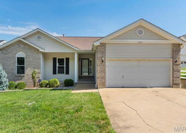 Property at 13374 Wintergreen Estates Dr, Fenton, MO 63026, 5 beds, 3 baths