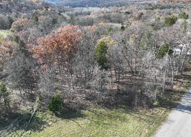 Property at 2808 Tyrol Ridge Dr, Innsbrook, MO 63390