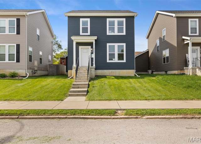 Property at 2732 Hickory St, St Louis, MO 63104, 3 beds, 2.5 baths