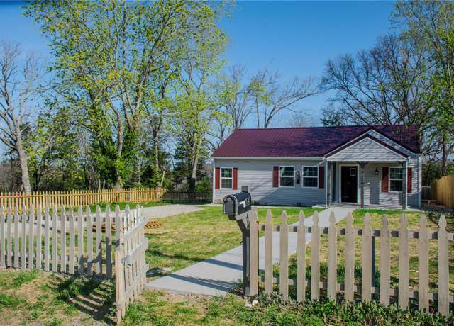 Property at 903 Hospital Rd, Waynesville, MO 65583, 3 beds, 1 bath