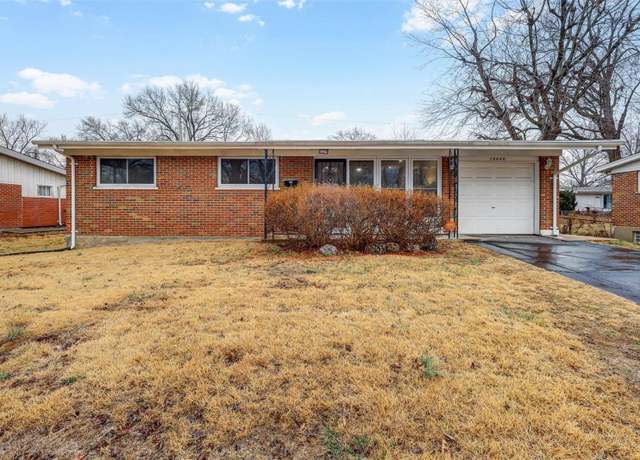 Property at 10440 Canfield Dr, St Louis, MO 63136, 4 beds, 2.5 baths