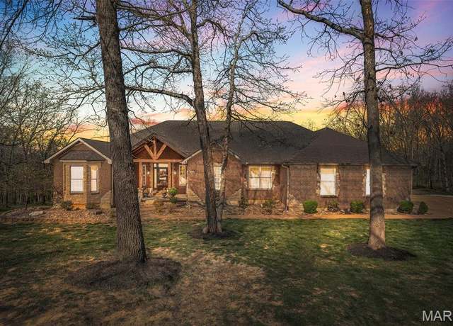 Property at 101 Brighton Pl, Festus, MO 63028, 4 beds, 3.5 baths