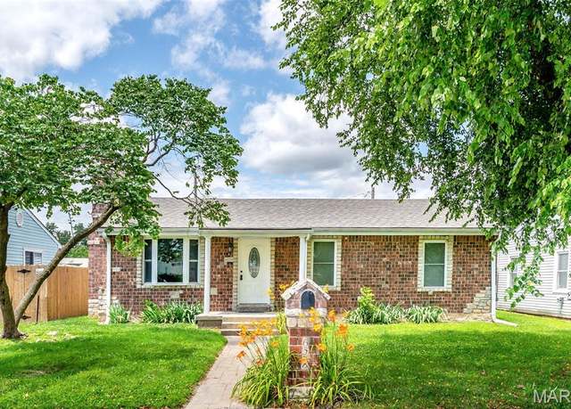 Property at 628 Leonard Ave, Valley Park, MO 63088, 3 beds, 1 bath